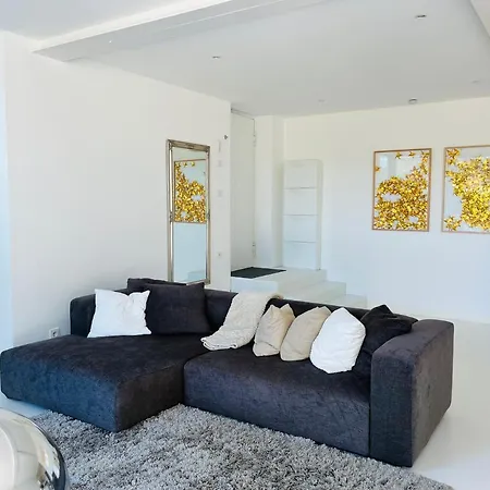 Silberberg Im Loftstil Mit Terrasse *